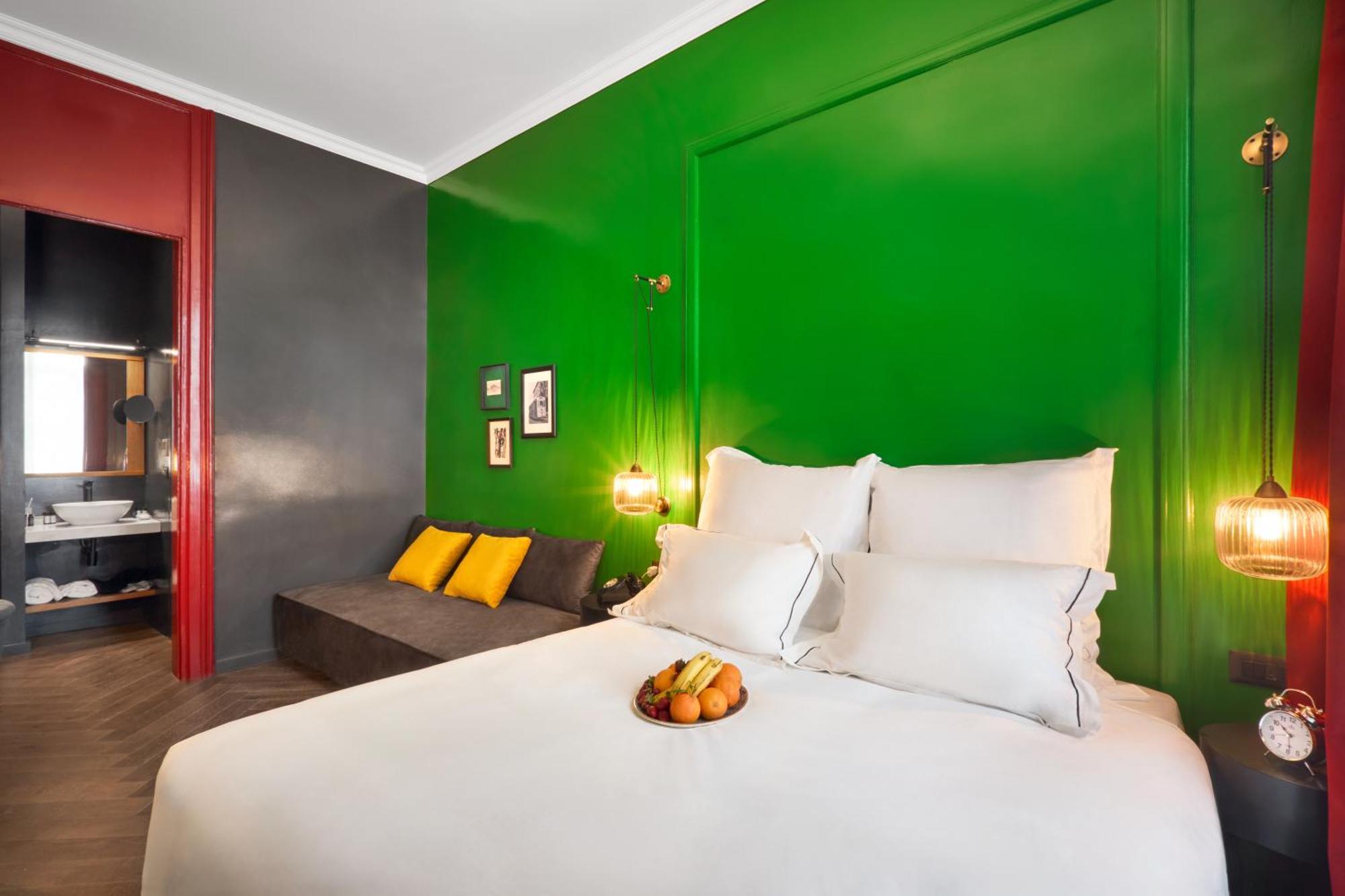 Soho Athinas 60 Hotel Атина Екстериор снимка